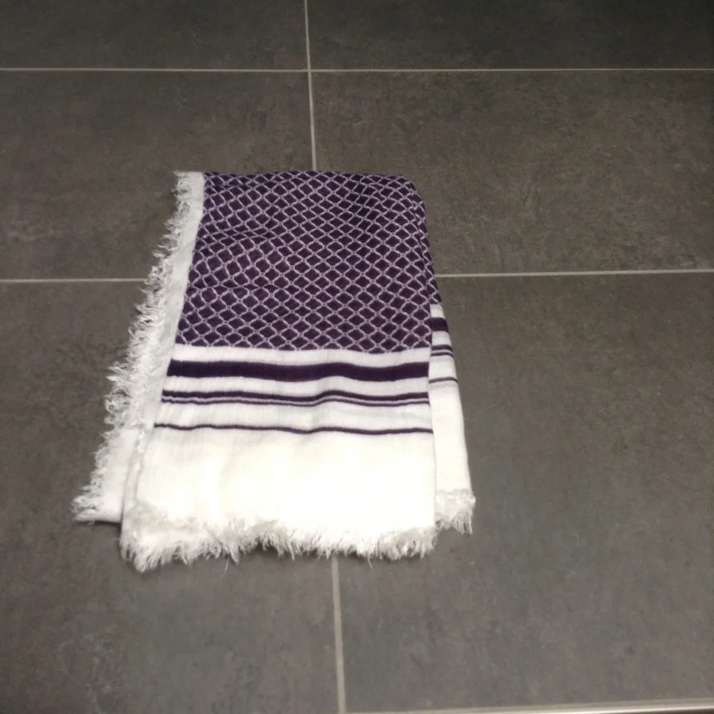 Navy blue/white patterned scarf with white fringe